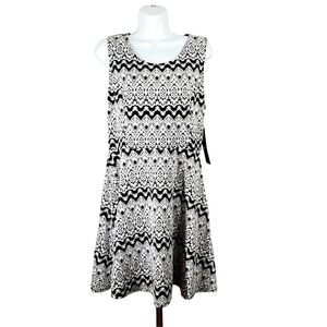 EXPRESSO SLEEVELESS DRESS